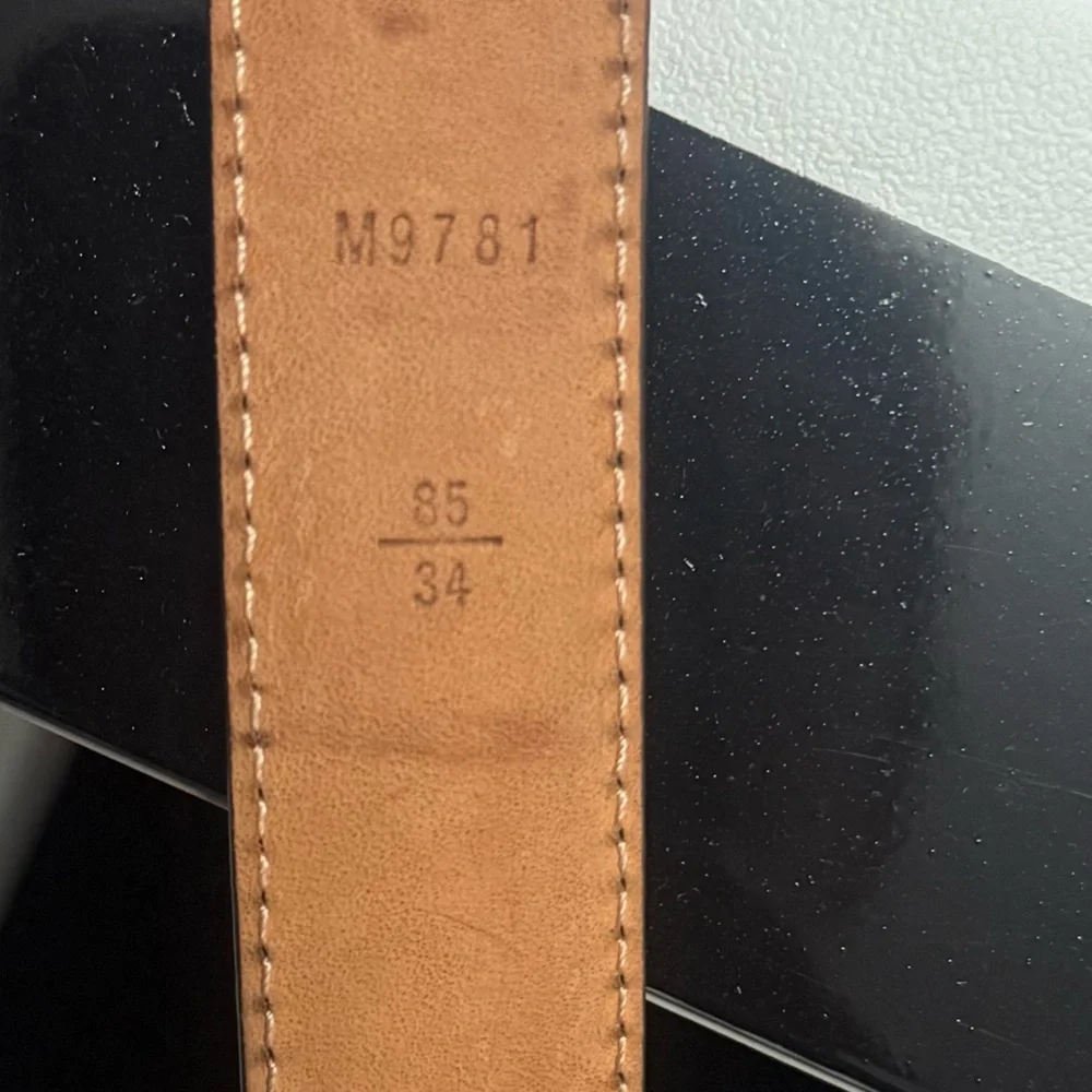***SOLD*** Louis Vuitton Brown and Gold Monogram Belt size 85 w/COA - Picture 2 of 7